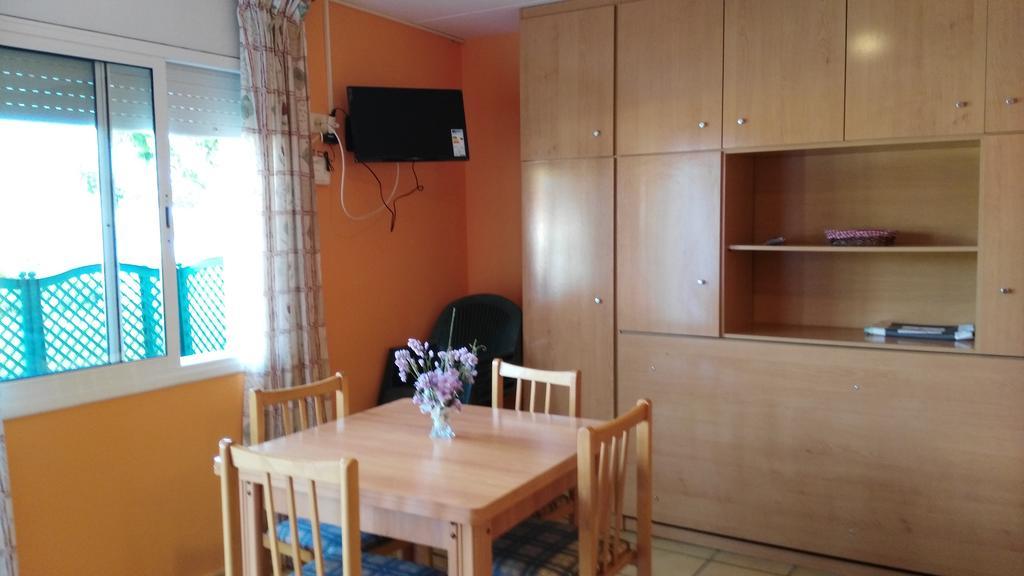 Apartamentos Famara Lloret de Mar Zewnętrze zdjęcie