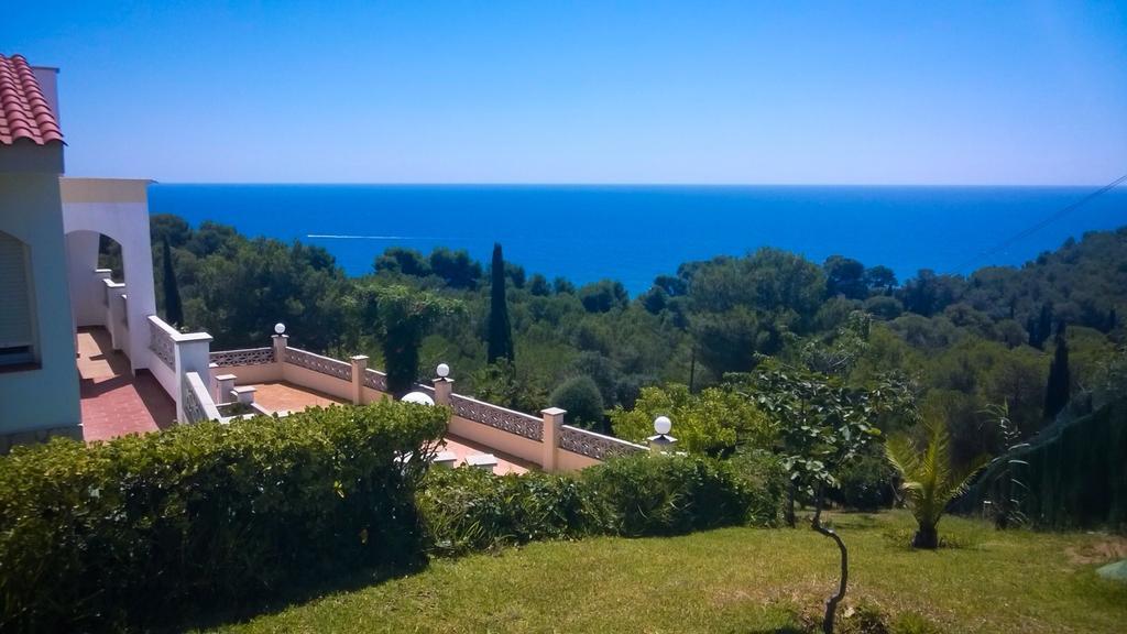 Apartamentos Famara Lloret de Mar Zewnętrze zdjęcie
